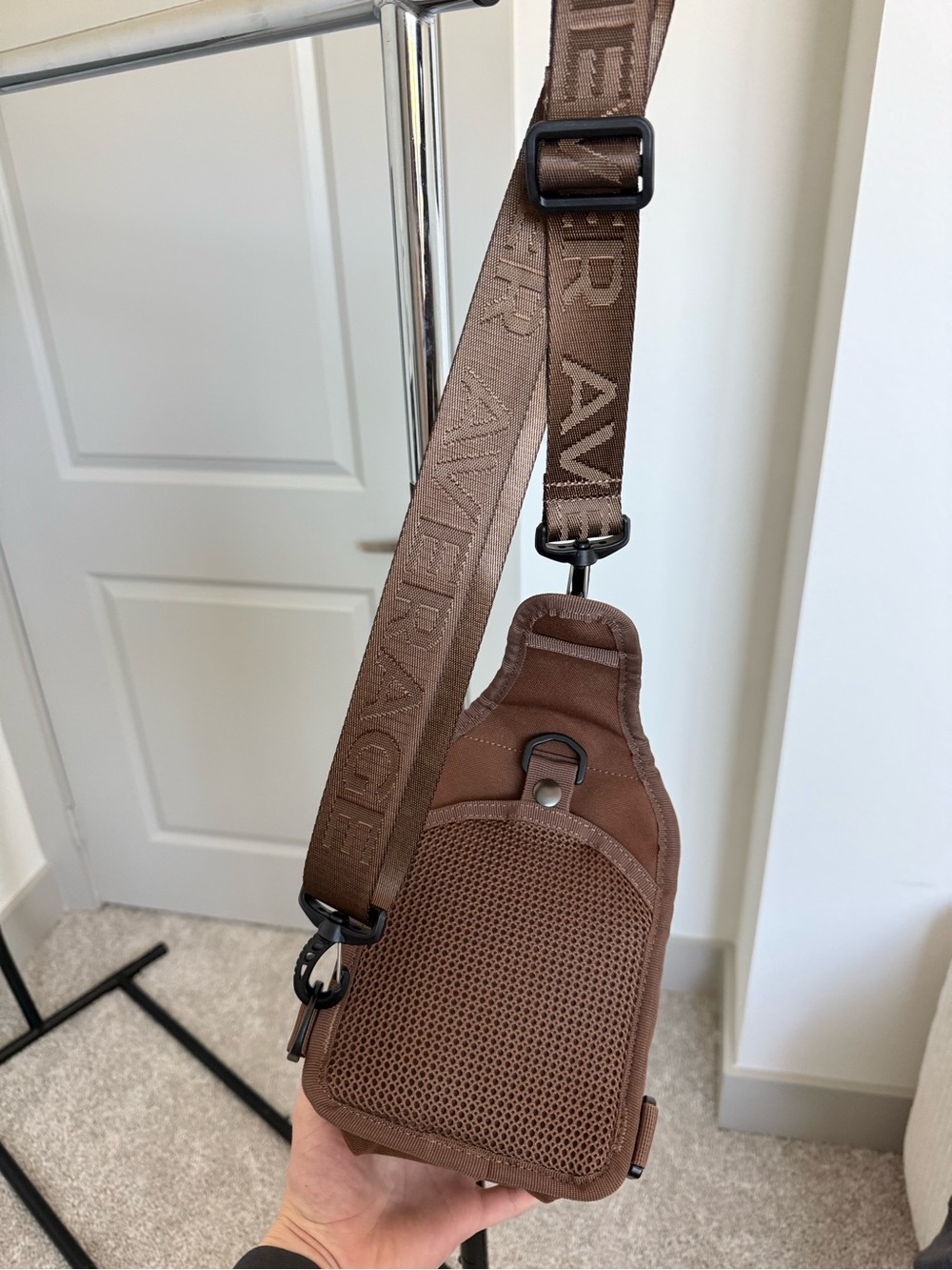 WOLFPAK Brown Crossbody Sling Bag with Cream Trim - Picture 3 of 6